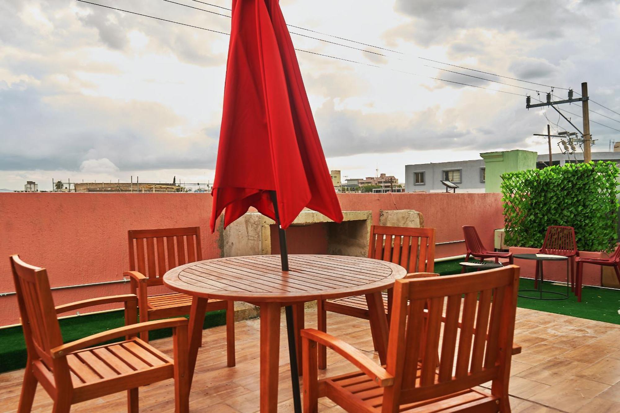 Noracentral Hotel 4*